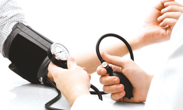 با کمک این روشها با فشار خون بالا مقابله کنید